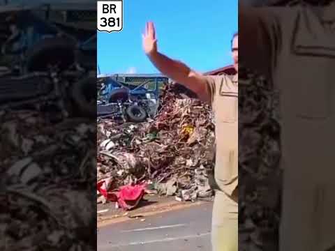 Acidente na BR 381 em São Gonçalo do Rio Abaixo MG.