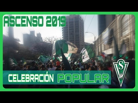 "ASCENSO 2019 DE SANTIAGO WANDERERS [CELEBRACIÓN POPULAR]" Barra: Los Panzers • Club: Santiago Wanderers