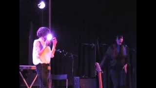 She Keeps Bees - Ribbon @ Barcelona, May 2015