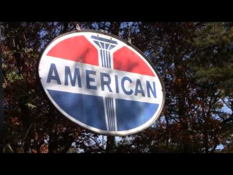 OLD 50's GAS STATION & SIGNS