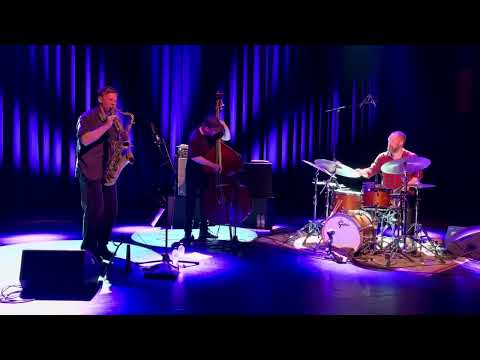 Gard Nilssen Acoustic Unity Elastic Wave september 9, 2023 LantarenVenster Rotterdam