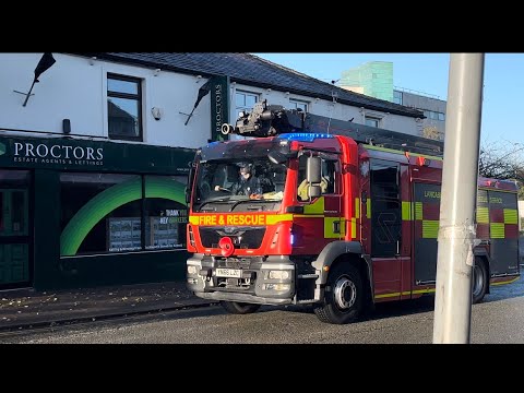 Lancashire Fire & Rescue Blackburns Stinger responding
