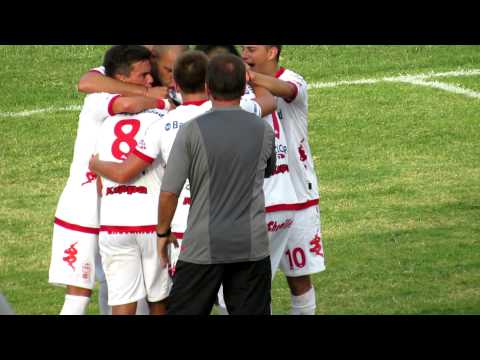 Danelòn marca el gol del triunfo - Merlo vs Huracan - www.laquemaweb.com.ar