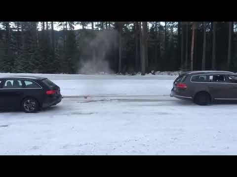 Audi QUATTRO vs Passat 4 MOTION TUG OF WAR!