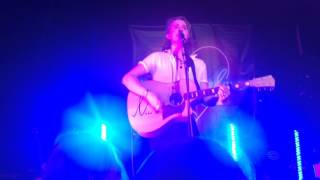 Hide And Seek- Marcelo (Live)