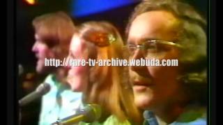 LOST TOTP HOLLIES / PRELUDE 1974 http://rare-tv-archive.site50.net/