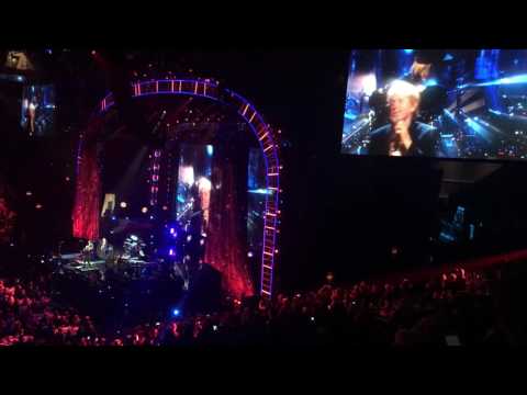 YES performs "Owner of a Lonely Heart" at Rock n Roll Hall of Fame Induction Ceremony (4/7/17)
