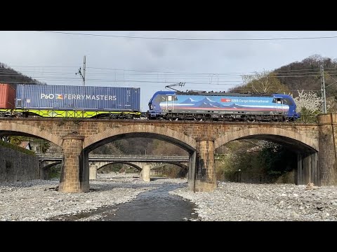 I grandi treni in transito sul valico internazionale di Luino
