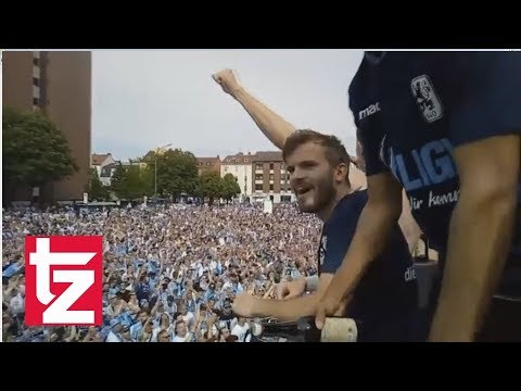 TSV 1860 München: So feiert das Team mit den Fans den Aufstieg