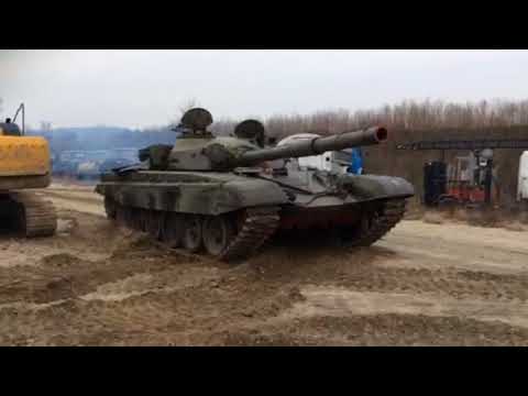 Main Battle Tank T 72 - Tank Driving Park, Budaörs