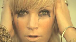 Lisa Crawley - Leaving (Official Music Video)