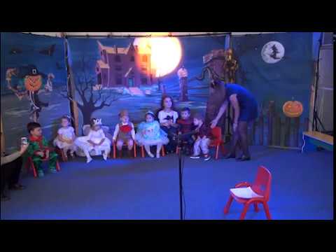 2016 - 2017 Serbare Halloween grupa mica Piticii gradinita Alba ca Zapada