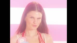 Video zu 'Who's That' ansehen