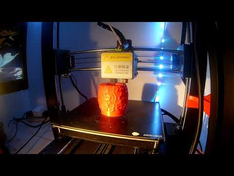 3D Printing a FaceHugger Egg from Alien - Plant Pot