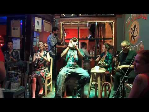 Jazz Vipers with dancers - Spotted Cat, New Orleans
