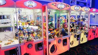 How many prizes will we win from the E Claw Machines?