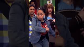 Download lagu Getting A Guy's Attention | That's So Raven @DisneyClubUK mp3