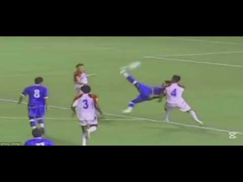 Debut de Arturo Álvarez con #laselecta en el Cuscatlán #futbol