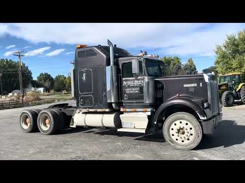 1996  Kenworth  W900 Semi Truck