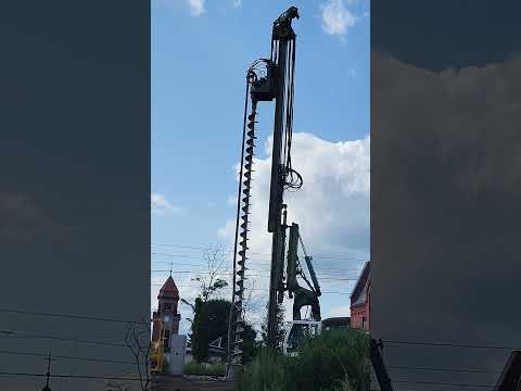 Wiertło-całkiem spore#budowy#maszyny#wielkie