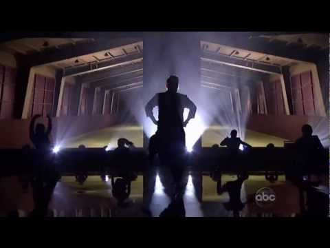 Gangnam Style - PSY ft. MC Hammer  [American Music Awards 2012] HD FULL