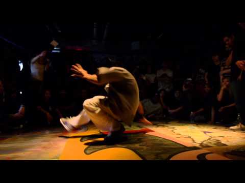 Omen vs Floor Phantom | 1vs1 Top 16 | 2014 Northeast Sweet 16 | Silverback BBoy Events