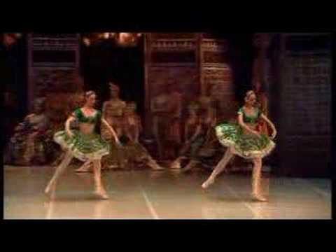Pas de Quatre Bayadere