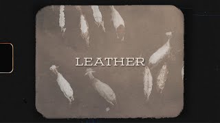 Musik-Video-Miniaturansicht zu Leather Songtext von Cody Johnson