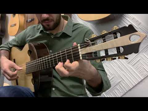 Valsa sem nome from Baden Powell | Played by André Miguel Santos (Lágrima Guitar: Two Tears Top)