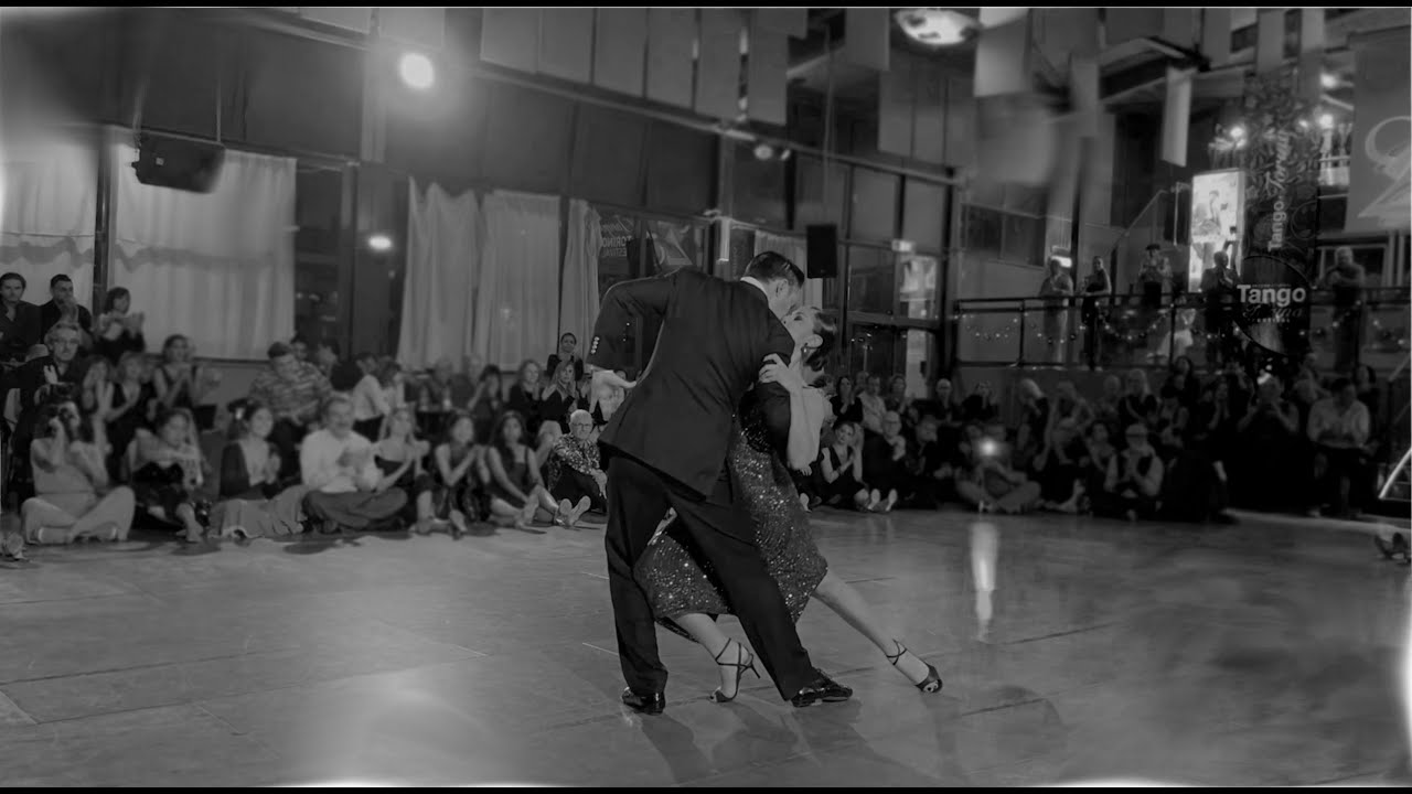 Video thumbnail for DANTE SANCEZ & ROXANA SUAREZ  ORQUESTA TIPICA VICTOR ( UNA VEZ )