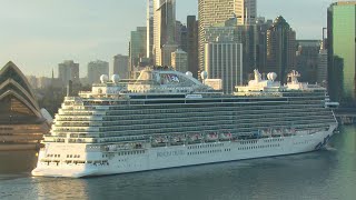 Cruise Ship Discovery Princess sails into Sydney Harbour for the first time