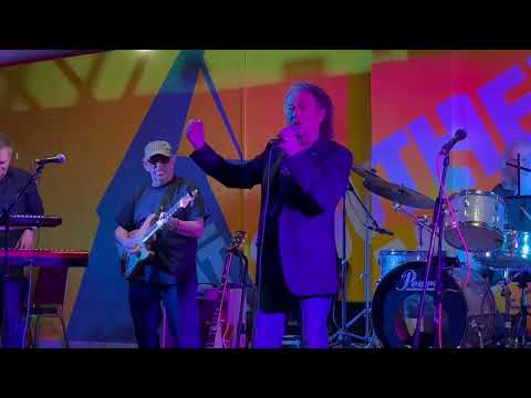 Chris Andrews "Yesterday Man" live at The Russ Ballard Experience 3 15/7/23