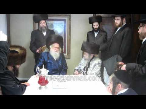 Pesach 5772 With Munkatcher Rebbe