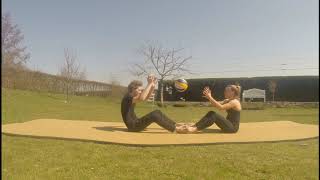Partner Workout mit Luisa (20 Min.)