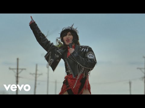 Yeah Yeah Yeahs - Spitting Off the Edge of the World ft. Perfume Genius (Official Video)