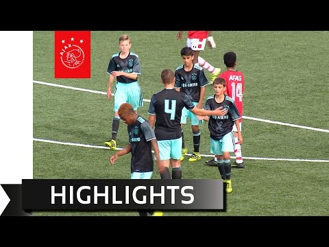Highlights Ajax O15 - AZ O15