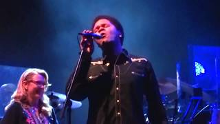 Leaving Trunk into Volunteer Slavery - Tedeschi Trucks Band October 7, 2017