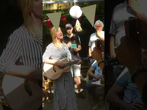 Elske van der Wal- purple rain verjaardag Miriam 2 juni 2019