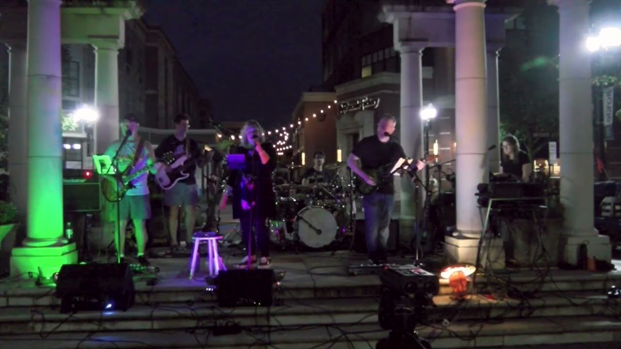 Brown Eyed Girl (clip)