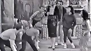 &quot;Wonderful Town&quot; &quot;Swing&quot; Rosalind Russell and Cast