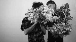 Naomi Punk // &quot;Burned Body&quot; (OFFICIAL VIDEO)