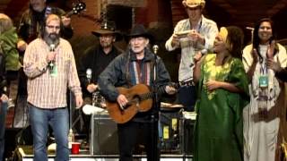 Willie Nelson - Will the Circle be Unbroken and I&#39;ll Fly Away (Live at Farm Aid 2008)