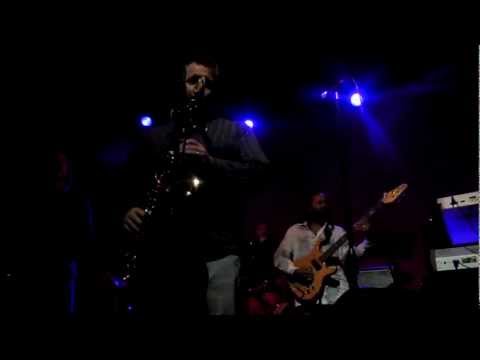Tony Davich w Santa Fe & the Fat City Horns - 