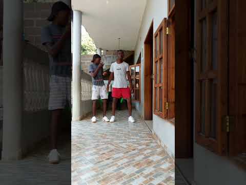 Len Wolts _-_ DJ Pyto_-_&_-_Banderuca - Katarina / Coreografia