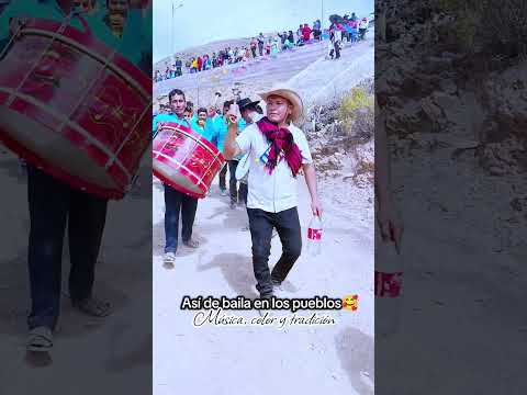 Así se baila en los pueblos de Bolivia 🇧🇴