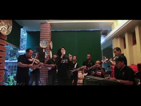 Kerontjong de Poespo - Quando Quando Quando