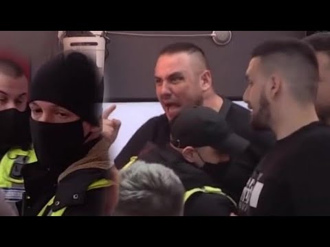 MOMENTALNA DISKVALIFIKACIJA: "ZAKLAĆU GA NA NACIONALNOJ FREKVENCIJI!" Detalj PROMAKAO SVIMA