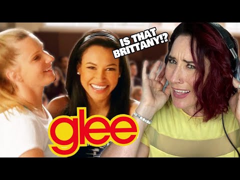 Singing Teacher Reacts Glee - Valerie | WOW! She was...