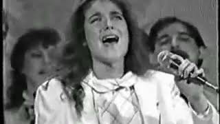 Celine Dion &quot;Glory Alleluia&quot; live performance with her family 1981