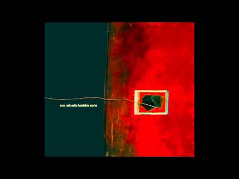Nine Inch Nails - While I'm Still Here (HD)